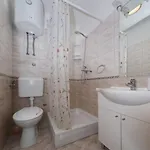 بيت للعطل House Stratus *