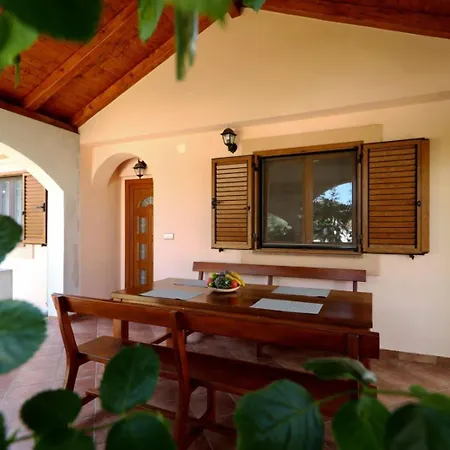 House Stratus Hébergement de vacances Sukošan